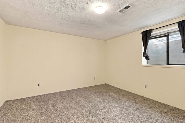 3618 S Loretta Dr, Spokane, WA 99206