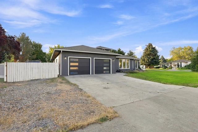 3618 S Loretta Dr, Spokane, WA 99206