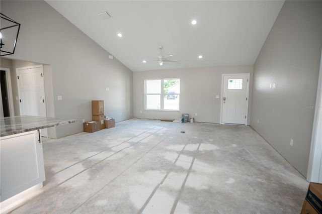 6595 SW 179TH COURT ROAD, Dunnellon, FL 34432
