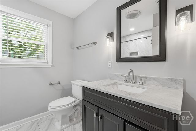 701 E 35th Street, Savannah, GA 31401