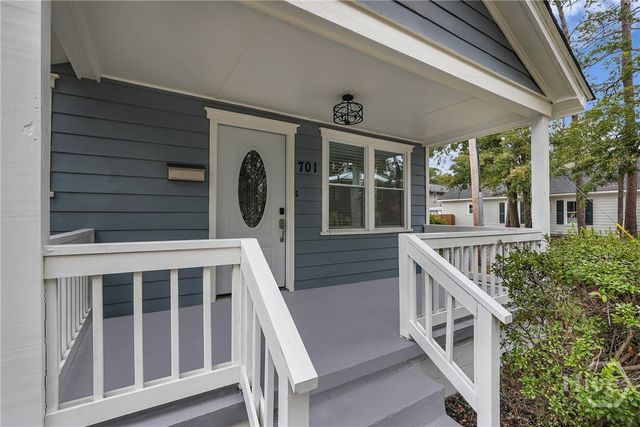 701 E 35th Street, Savannah, GA 31401