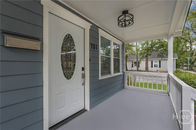 701 E 35th Street, Savannah, GA 31401