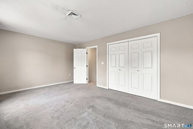 16 Braintree Court 16, Suffield, CT 06078