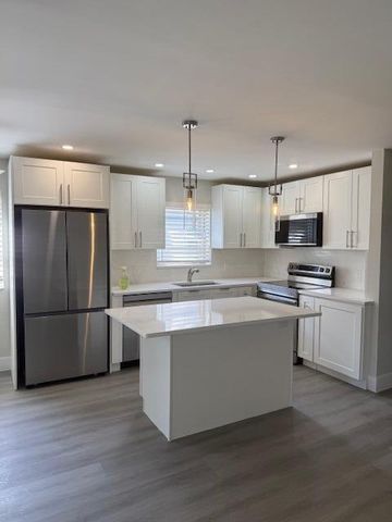 532 Brittany Lane L, Delray Beach, FL 33446