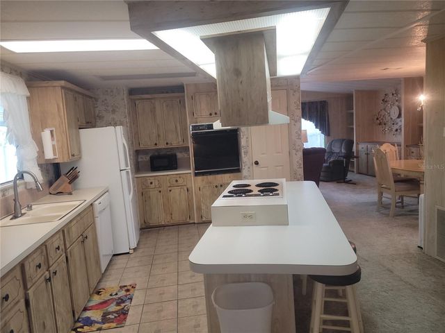 3027 GALAXY LANE, Lakeland, FL 33801