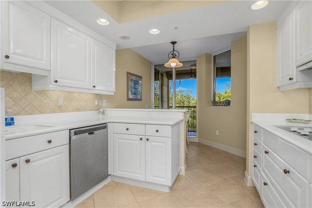 7225 Pelican Bay BLVD 204, Naples, FL 34108
