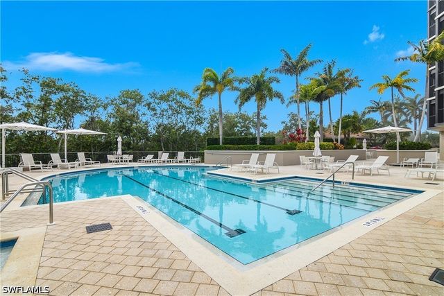 7225 Pelican Bay BLVD 204, Naples, FL 34108