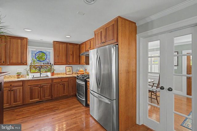 4 AYR ST SW, Leesburg, VA 20175