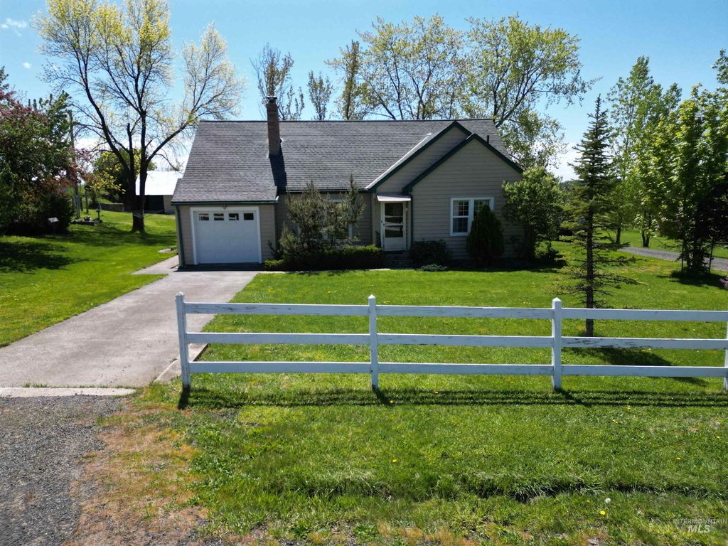 1514 Freeman Creek Rd., Kendrick, ID 83537