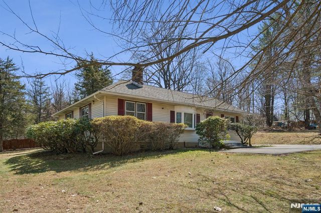 3 Morgan Lane, White Twp, NJ 07823