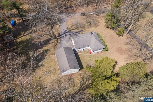 3 Morgan Lane, White Twp, NJ 07823