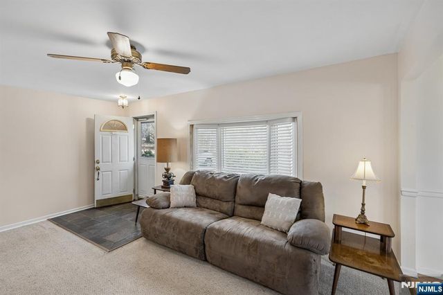 3 Morgan Lane, White Twp, NJ 07823