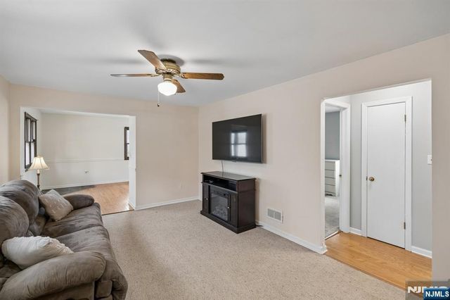 3 Morgan Lane, White Twp, NJ 07823