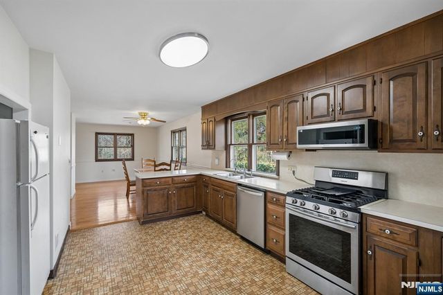 3 Morgan Lane, White Twp, NJ 07823