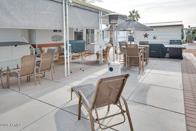 17200 W BELL Road 12, Surprise, AZ 85374