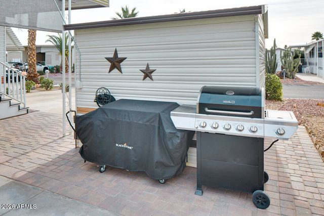 17200 W BELL Road 12, Surprise, AZ 85374