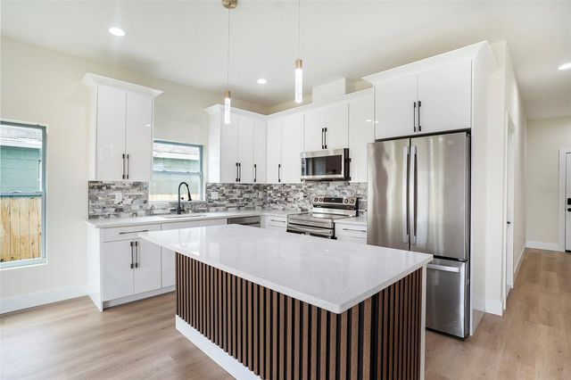 3623 N 54TH STREET 2, Tampa, FL 33619