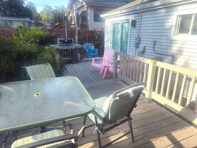 364 N Cedar Avenue, Wood Dale, IL 60191