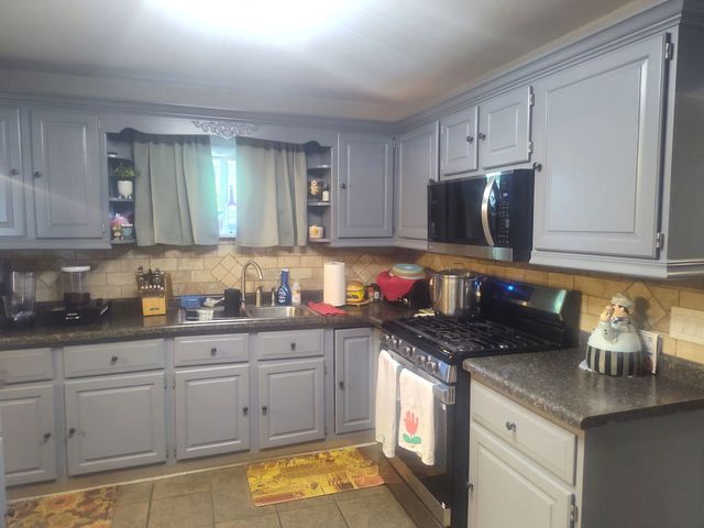 364 N Cedar Avenue, Wood Dale, IL 60191