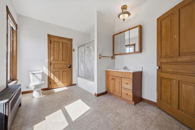 19 South 15th Street, Catasauqua Boro, PA 18032