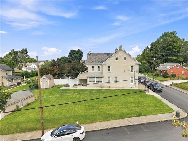 19 South 15th Street, Catasauqua Boro, PA 18032