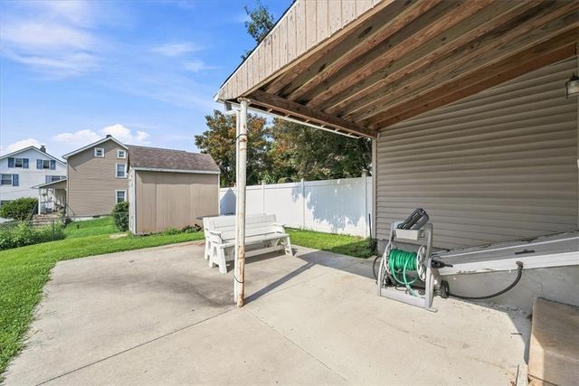 19 South 15th Street, Catasauqua Boro, PA 18032