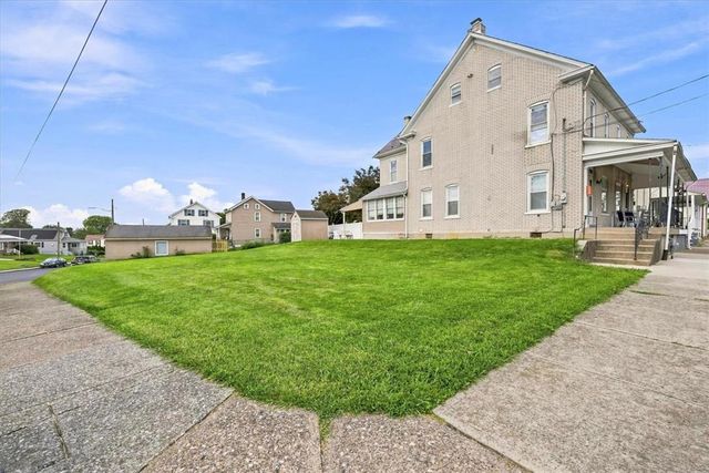 19 South 15th Street, Catasauqua Boro, PA 18032