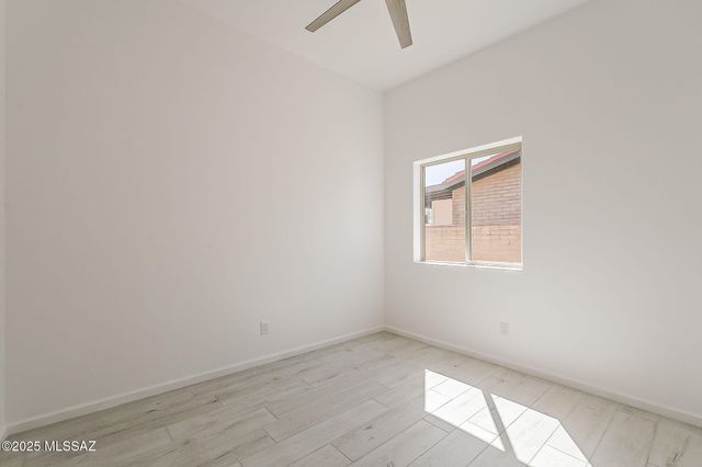 121 W Calle Escudilla, Green Valley, AZ 85614