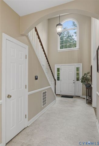 12040 Hunters Hawk Ct, Chesterfield, VA 23838