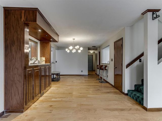 10605 N Macarthur Boulevard, Oklahoma City, OK 73162