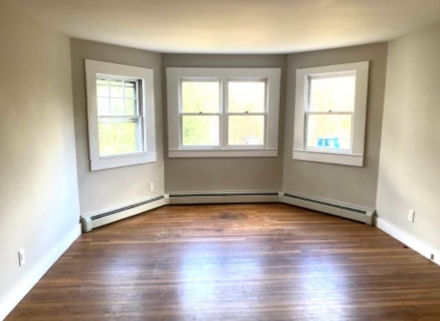 333 Village St 1, Millis, MA 02054