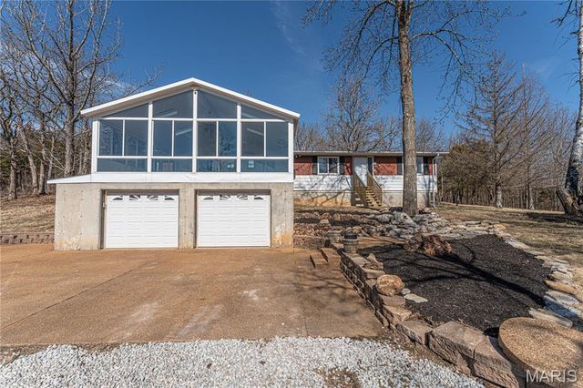 2335 Wegmann Road, De Soto, MO 63020