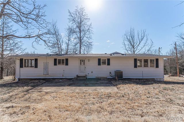 2335 Wegmann Road, De Soto, MO 63020