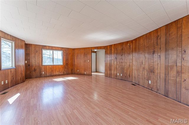 2335 Wegmann Road, De Soto, MO 63020