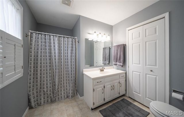 12280 County Road 3450, St James, MO 65559