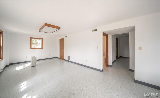 12280 County Road 3450, St James, MO 65559