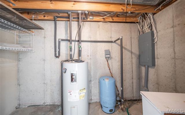 12280 County Road 3450, St James, MO 65559