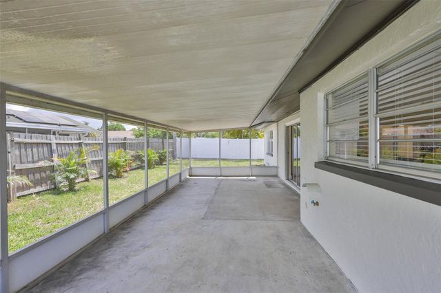 539 RED MANGROVE LANE, Apollo Beach, FL 33572