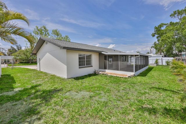 539 RED MANGROVE LANE, Apollo Beach, FL 33572