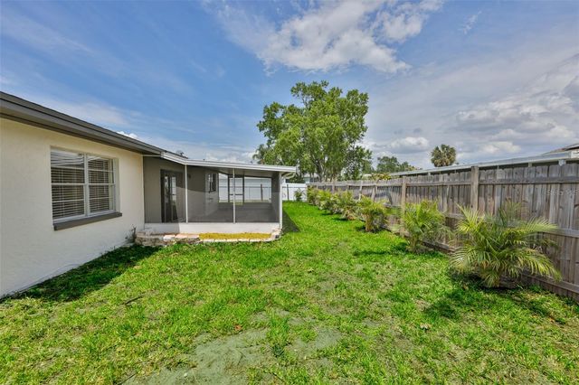 539 RED MANGROVE LANE, Apollo Beach, FL 33572