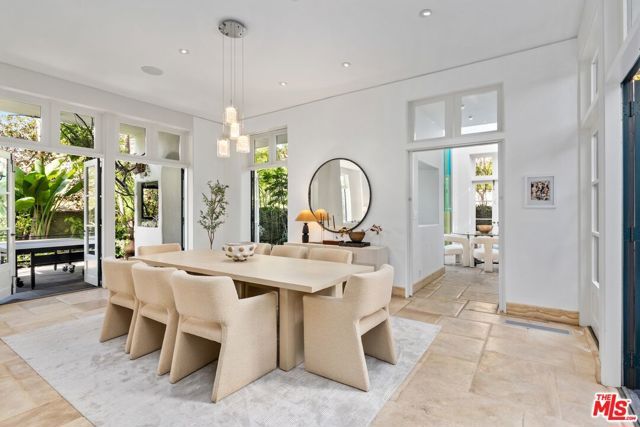 10288 Century Woods Drive, Los Angeles, CA 90067