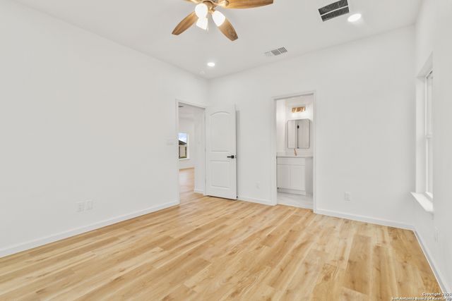 140 Camino Verde, La Vernia, TX 78121