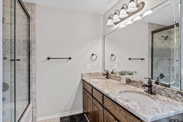 800 VZ County Road 2135, Canton, TX 75103