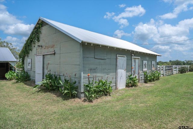 800 VZ County Road 2135, Canton, TX 75103