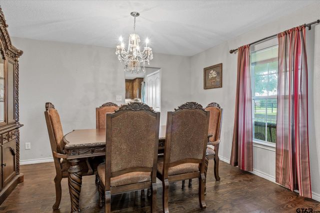 800 VZ County Road 2135, Canton, TX 75103