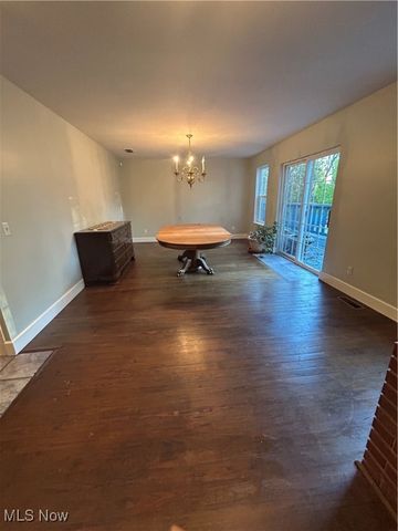 2465 Clay Pike, Zanesville, OH 43701