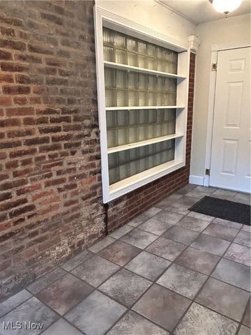 2465 Clay Pike, Zanesville, OH 43701