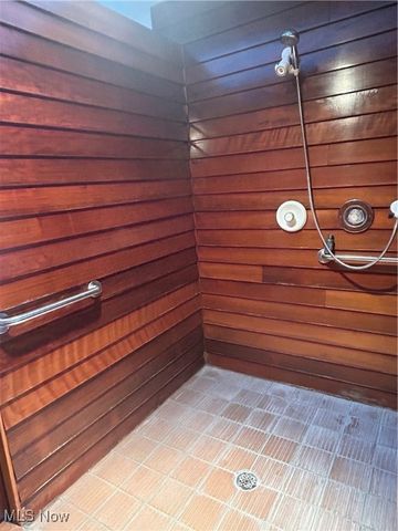 2465 Clay Pike, Zanesville, OH 43701