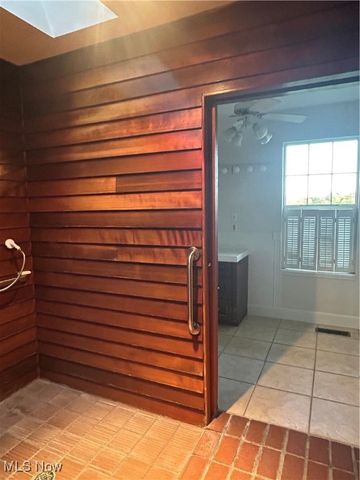 2465 Clay Pike, Zanesville, OH 43701