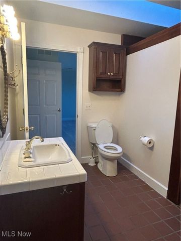 2465 Clay Pike, Zanesville, OH 43701